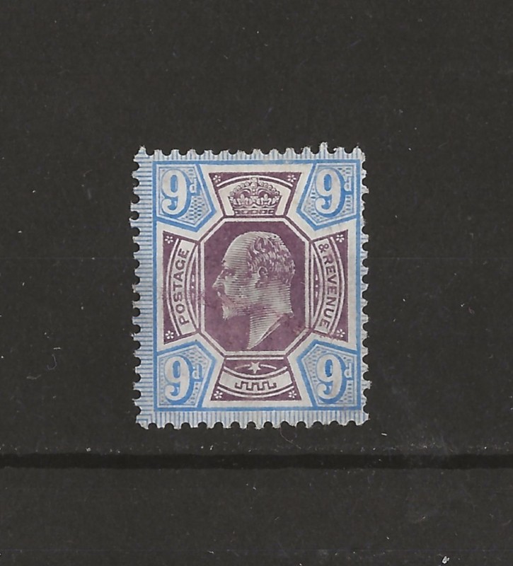 GREAT BRITAIN - # 136 - Hinged - CV. $100.00