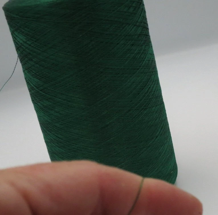 Fils Dominion Dark Green Waxed Embroidery Yarn 100% Cotton 29.5 Tex 496grs - Image 3 of 4