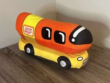 OSCAR MEYER WEINER WEINERMOBILE 18" LONG PLUSH FIESTA WITH TAGS NEW