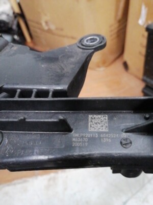 2019 BMW 3 Series G20 G21 330i Battery Voltage Jump Start Terminal 