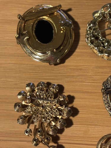 Lot x 5 Brooches Rhinestones Bling Cameo Gold Silver Tones Amethyst AB Green - Picture 6 of 9