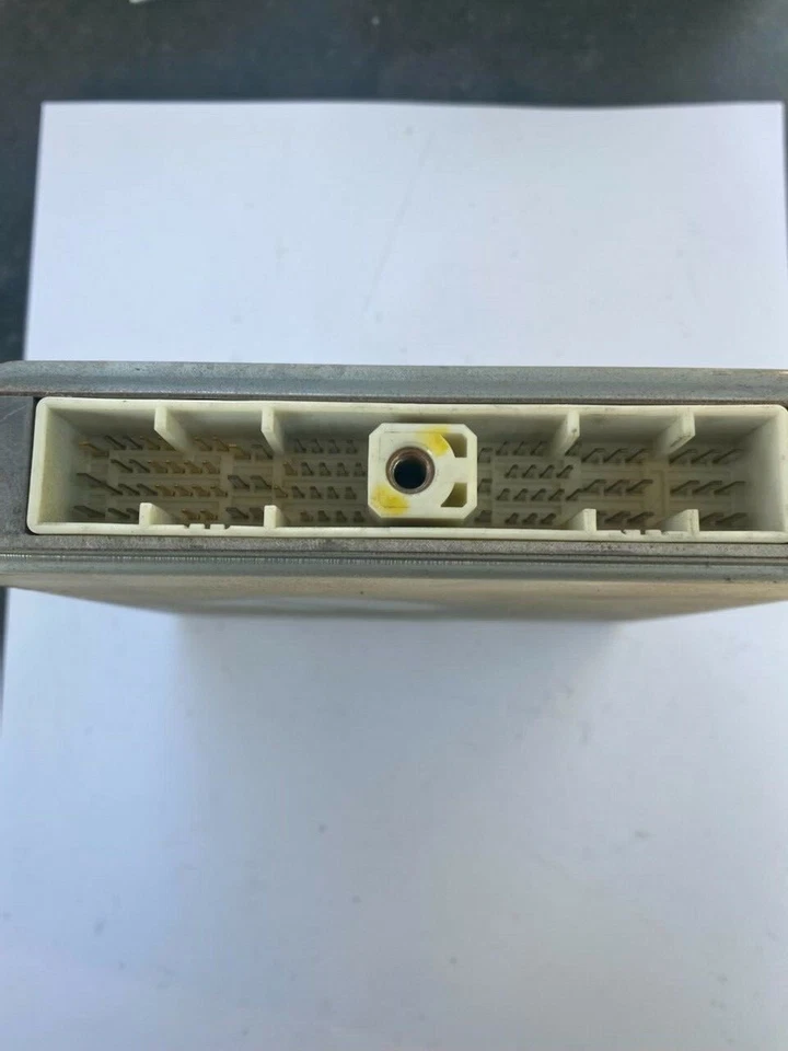 Б/У OEM 1996 NISSAN PATHFINDER MECM-W180 ДВИГАТЕЛЬ КОМПЬЮТЕР - Изображение 2 из 4