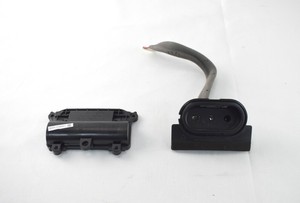 hk onyx studio 4 service port