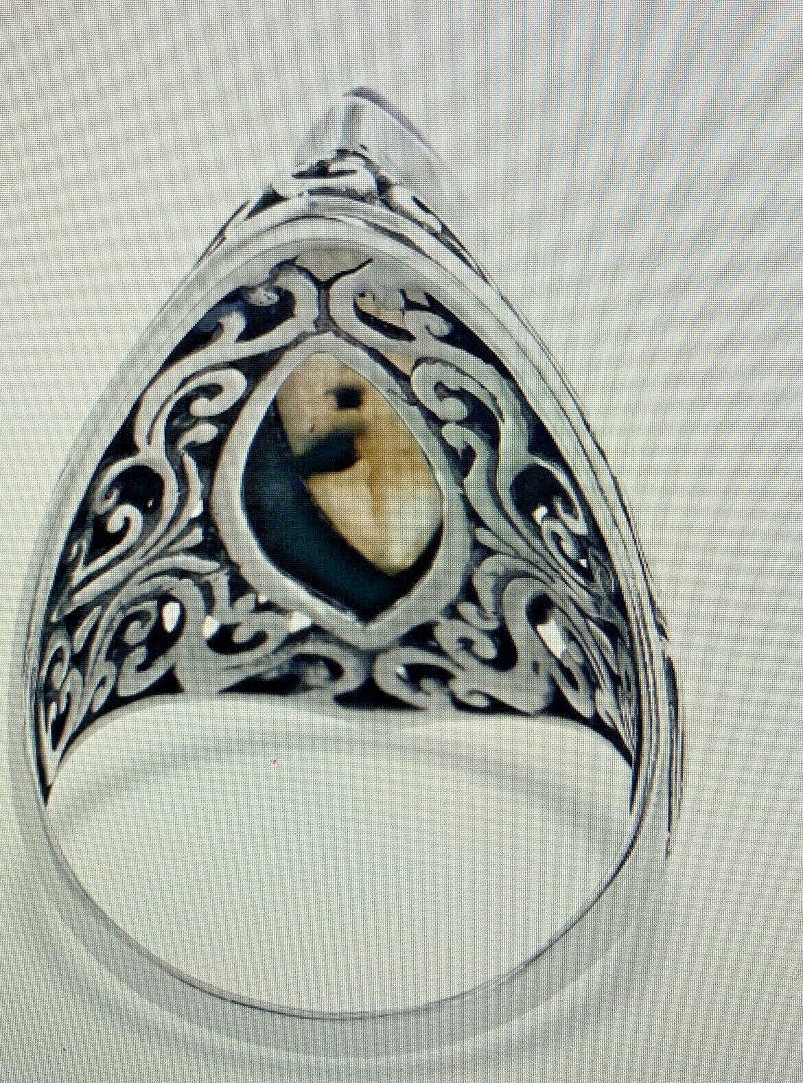 Picture 4 of 5