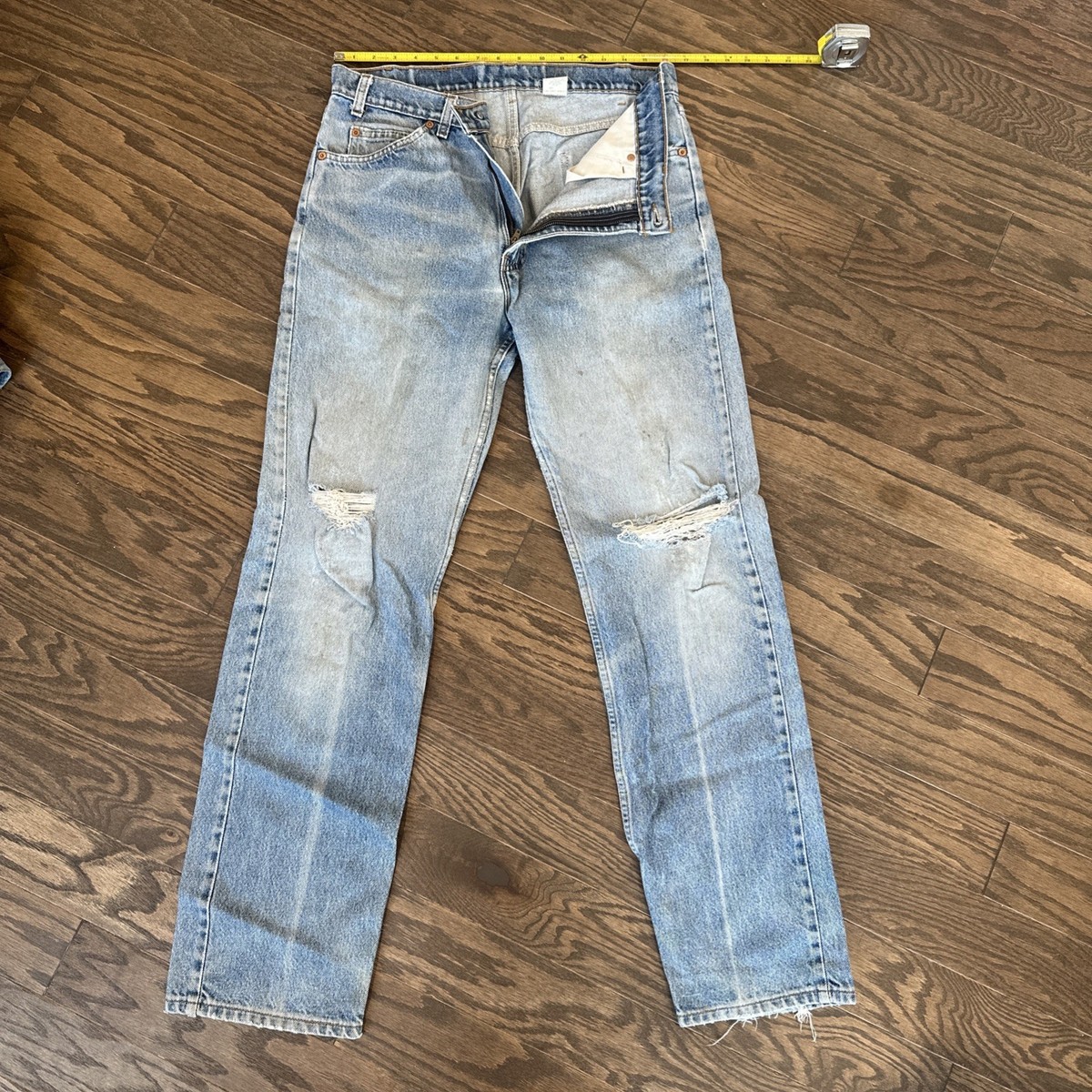 Vintage Levi's 505 Jeans Mens 34x32 Blue Straight Medium Wash