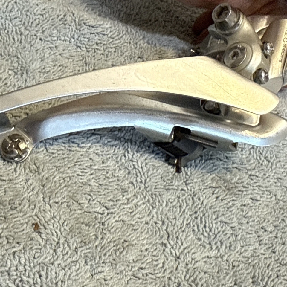 Shimano 105 Braze-on Front Derailleur FD-1055 with 31.8mm clamp 2x6,7,or8 [ssg] - Image 3 of 4