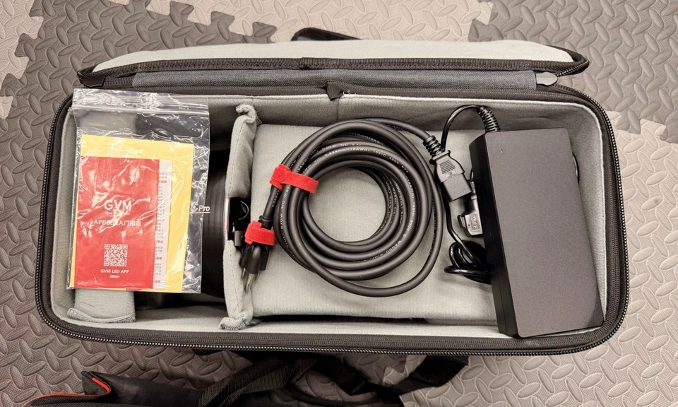 Luz de video GVM 300C Pro RGB, 300W luz de estudio 2000K-10000K con softbox Foto 3 de 4