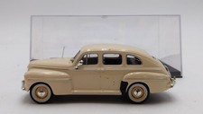 Minichamps 1:43 Scale 1947 Ford Fordor sedan (Beige) LN/Box