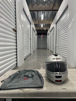 Caberg Justissimo Motorcycle Helmet Size Medium