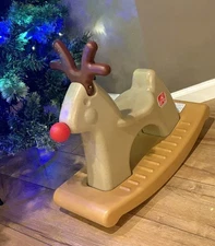 Step 2 Rudolph Reindeer Rocking Horse Toddler Christmas Ride on Toy Step2