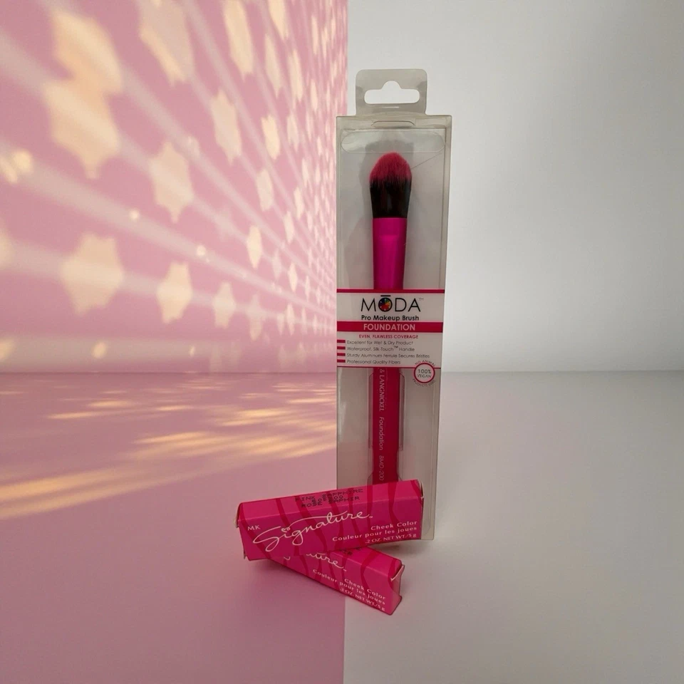 Set of 2) Mary Kay Signature Cheek Color #6053 PINK SAPPHIRE 0.2oz and Brush Set - Image 3 of 4