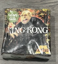 NEW Atlantis Kit No A465 KING KONG Glow in the Dark 1:25 Scale Plastic Model Kit