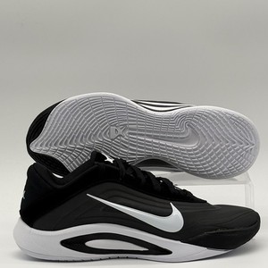 women's basketball shoes size 10