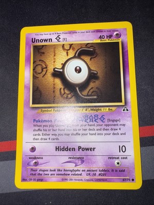 Unown [E] 67/75 Neo Discovery Regular
