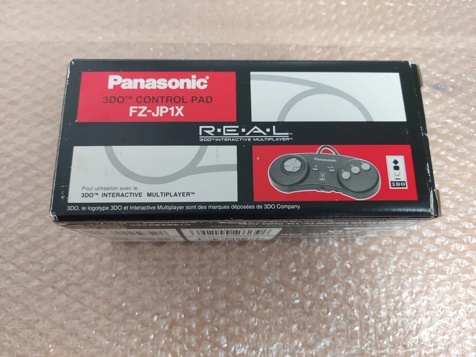 Panasonic 3DO Control Pad Controller FZ-JP1X Boxed - Japan Import - UK Stock - Image 2 of 4