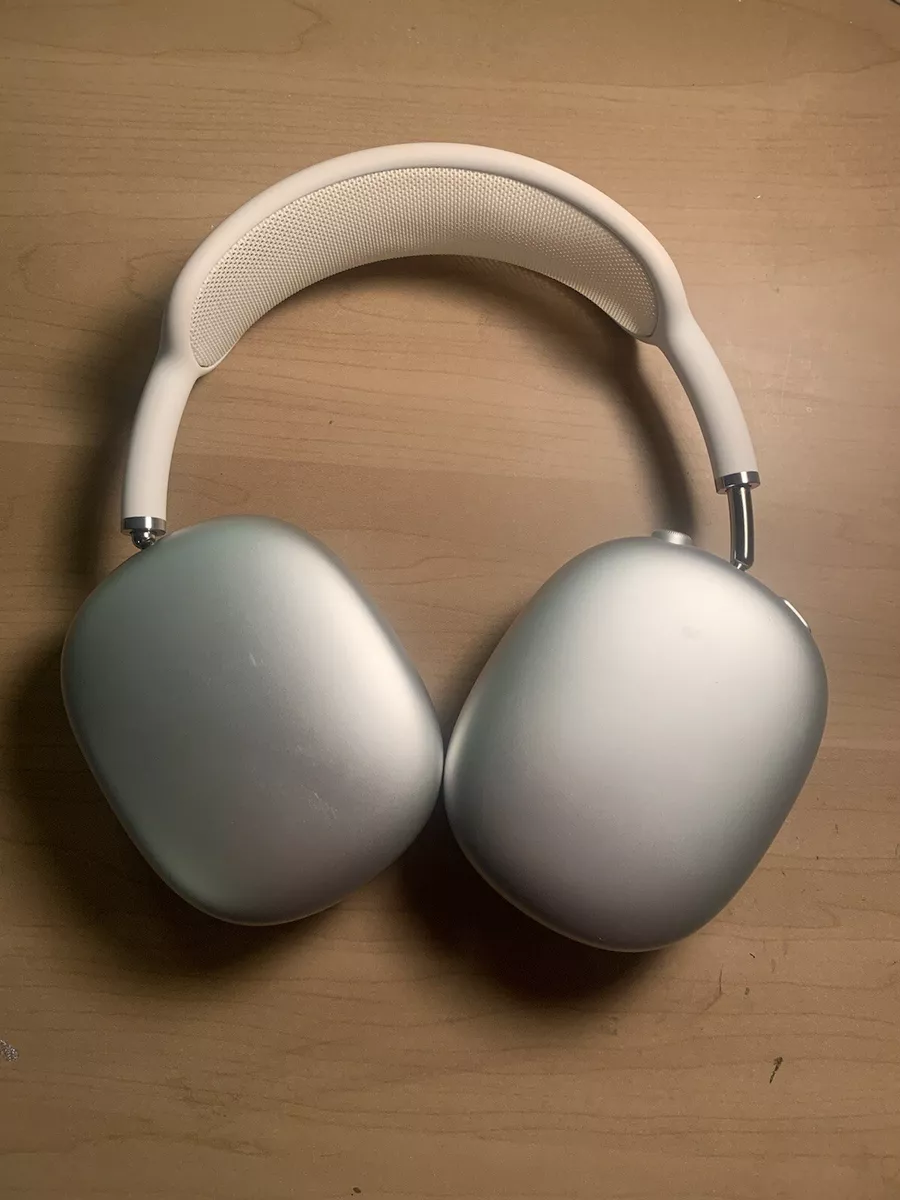 Apple AirPods Max Wireless Over-Ear Headset - Silver With Case and