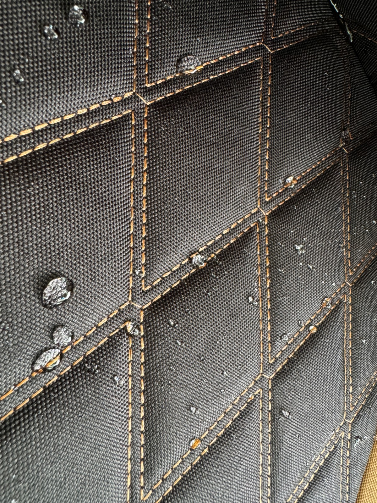 Foto 4 di 6