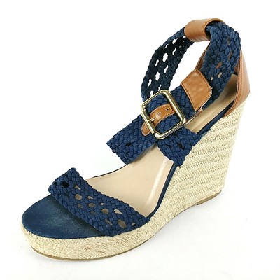 steve madden blue platform sandals