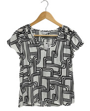 Nine West women's Blouse tops short sleeve V neck size XS