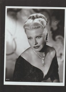 8X10 B&W PHOTO OF CLOSE UP GINGER ROGERS FABULOUS