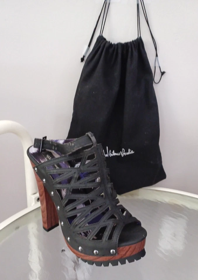 Zapatos de plataforma de cuero Tedrick para mujer Michael Antonio Studio 30 % de descuento talla 7 de EE. UU. Foto 2 de 4