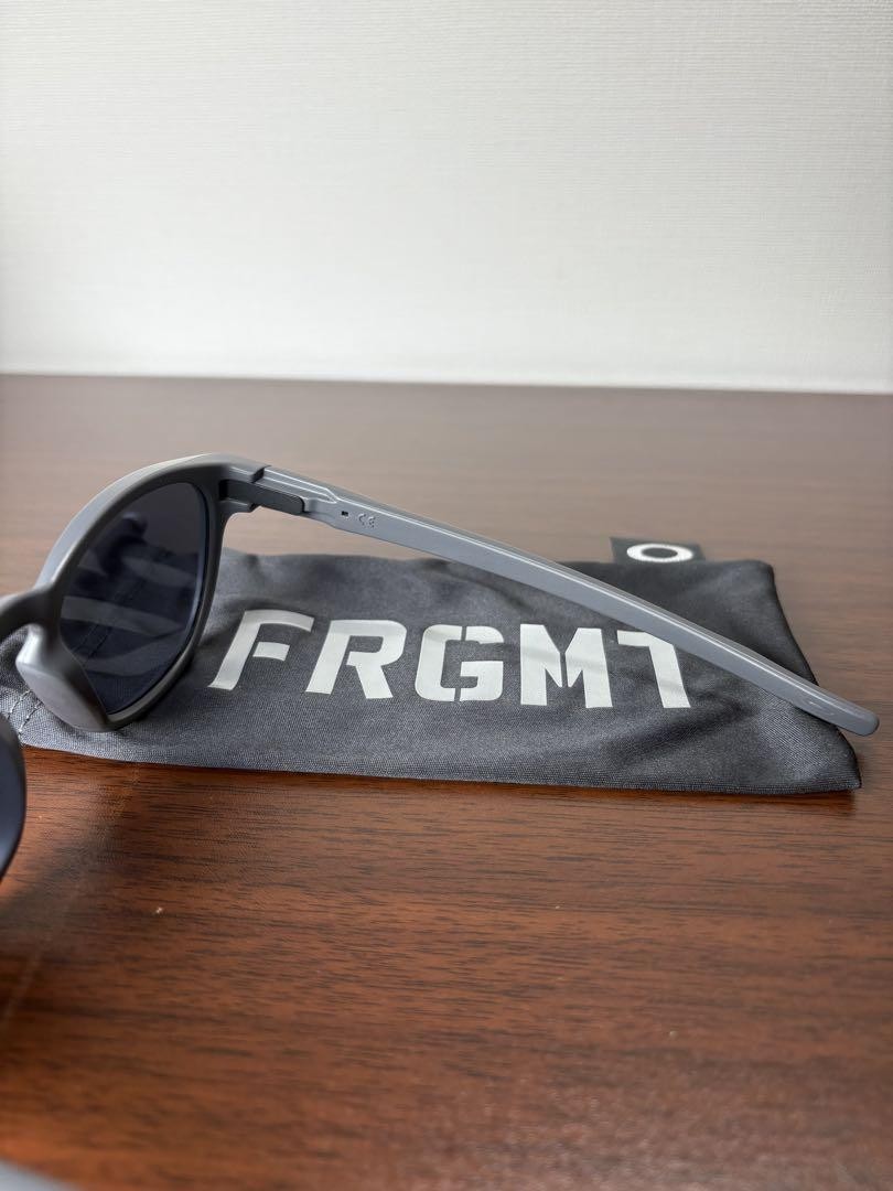 OAKLEY LATCH fragment design グレー