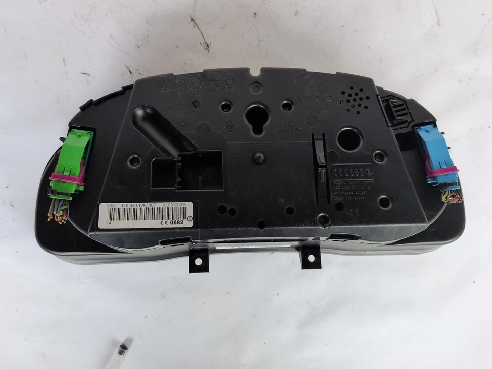 1999 2000 2001 Volkswagen Passat Speedometer Instrument Cluster 184, 478 mi - Image 4 of 4