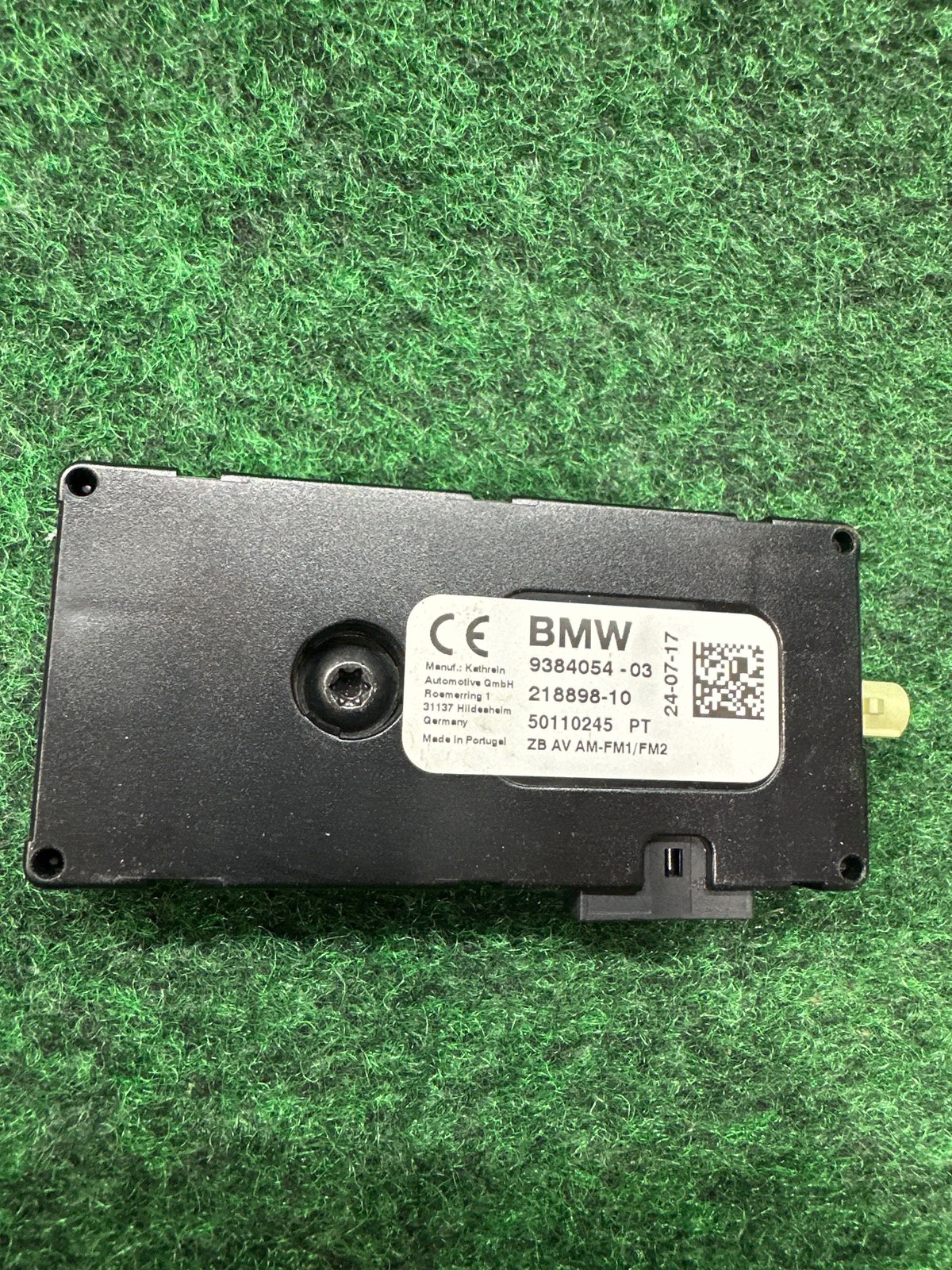 2016-2019 Bmw 740i Antenna amplifier Oem 65209384054 Original