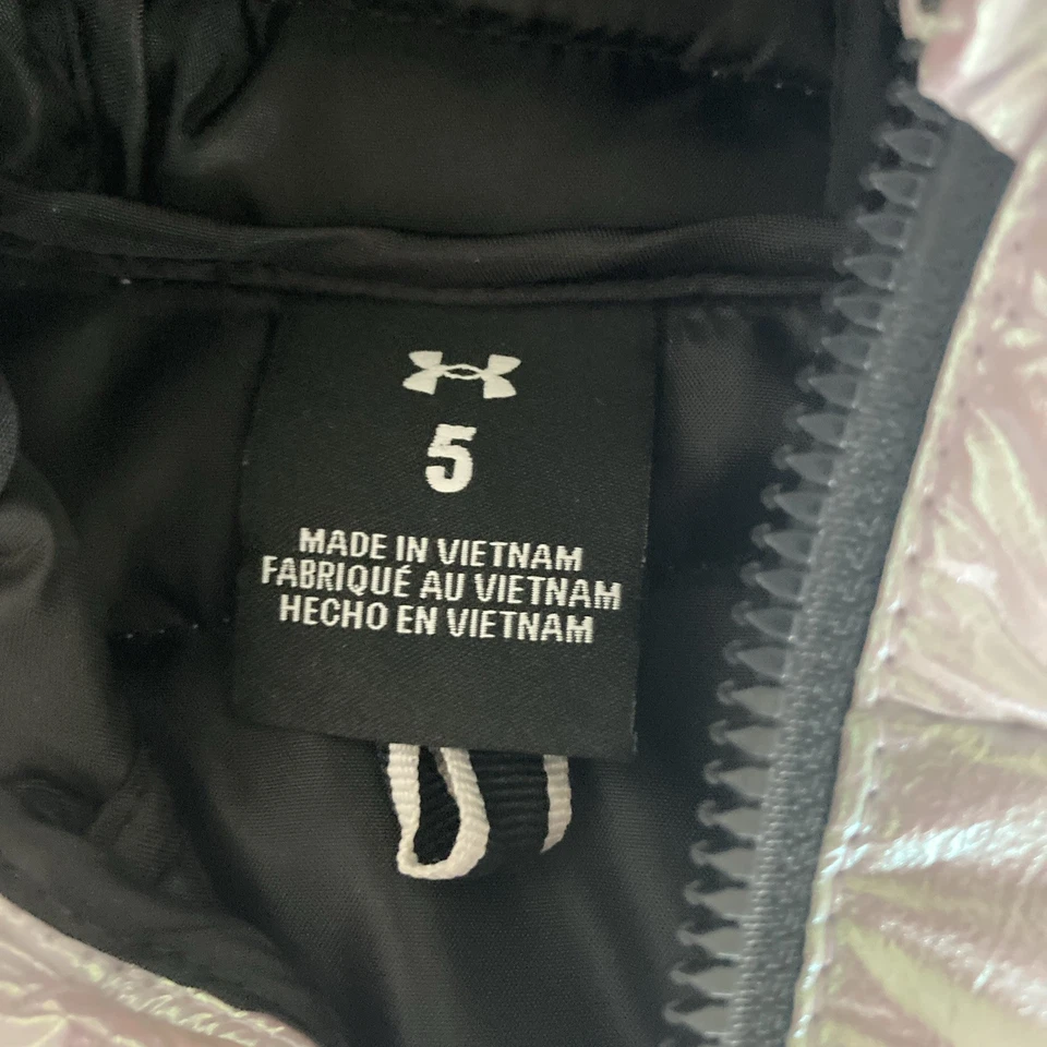 Chaqueta acolchada Under Armour para niñas talla 5 nueva con etiquetas Foto 4 de 4