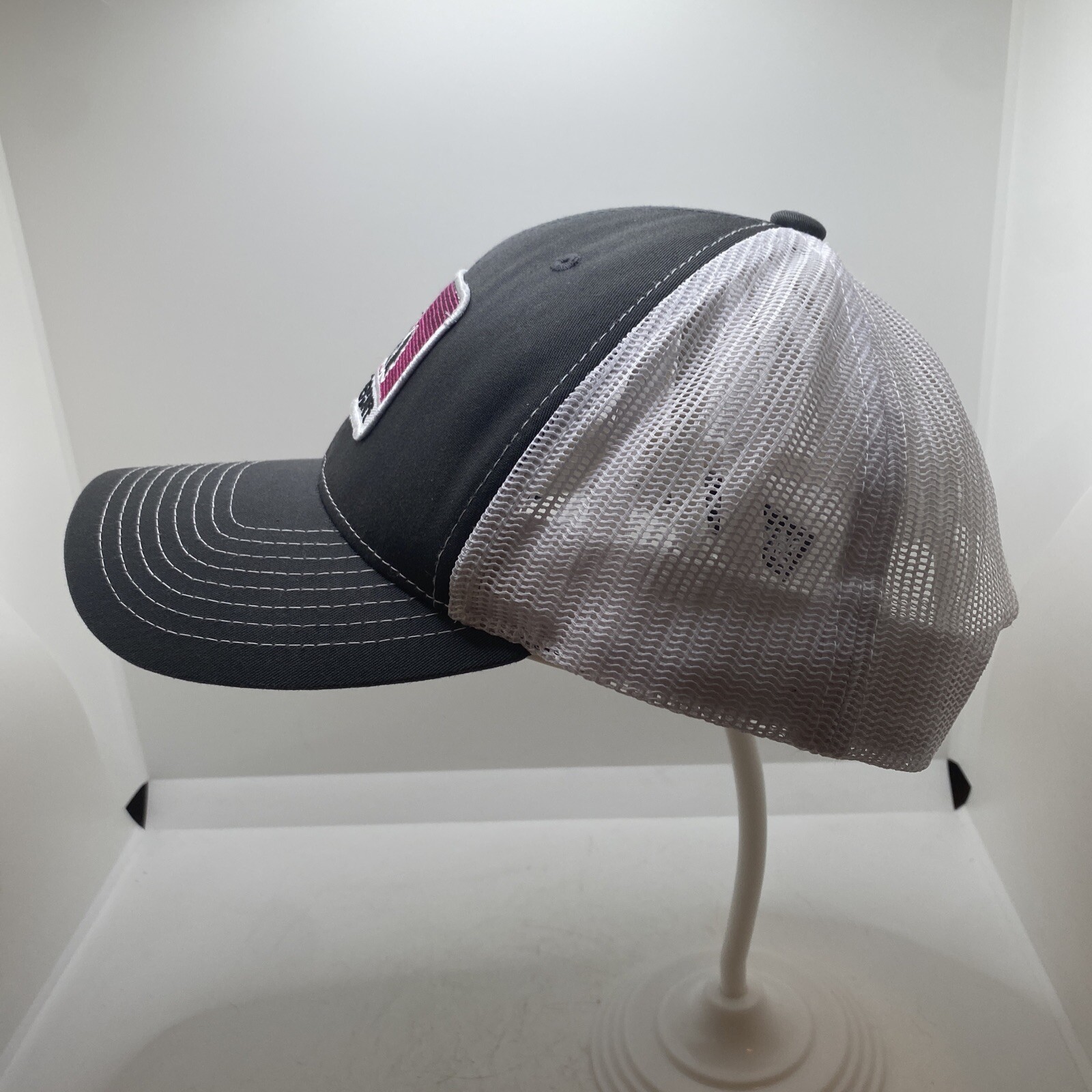 Pine Point Trucker Snapback Hat EUC Super Fast Sh… - image 4