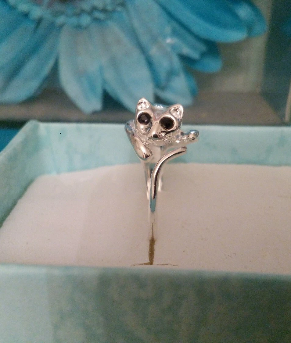 Cat finger hotsell ring