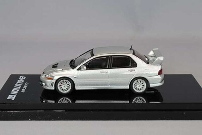 1/64 Hobby Japan MITSUBISHI LANCER GSR EVOLUTION 7 with Engine