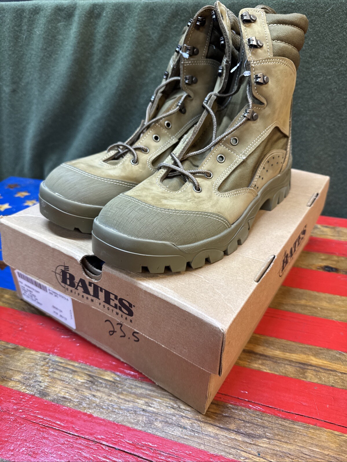 Military Bates Men’s Hot Weather Mountain Hiker Boots Size 12 R 4571