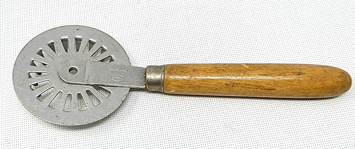 Pie Crust Trimmer