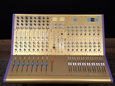 API The Box 2 Console Mixer Golden. Loaded With 550A Anniversary Edition Perfect