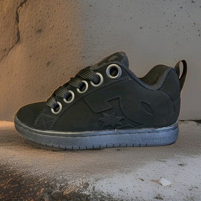 Men's DC Court Graffik Puff Skate Shoe Casual Low Top - Black