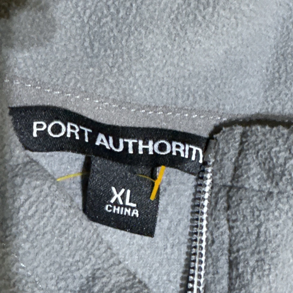 McDonald’s 100% Polyester Gray Uniform Vest Size XL - Image 4 of 4