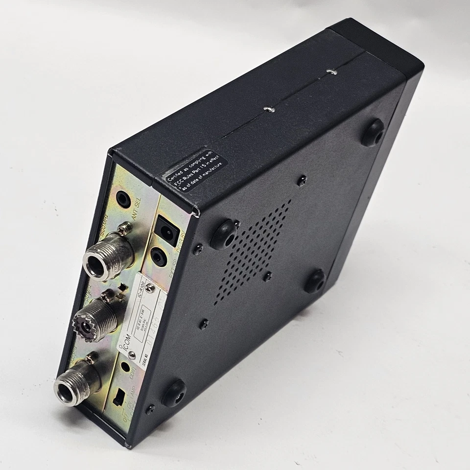 iCOM IC-R100 Wideband Communications Reciever HF/VHF/UHF TESTED WORKING NO CABLE - Image 3 of 4