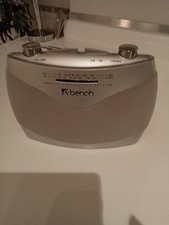 AM FM PORTABLE RADIO