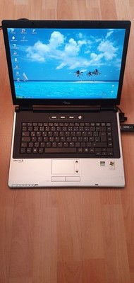Fujitsu Siemens Amilo A1640 Super Zustand, wenig genutzt! Mit Tasche und Zubehör