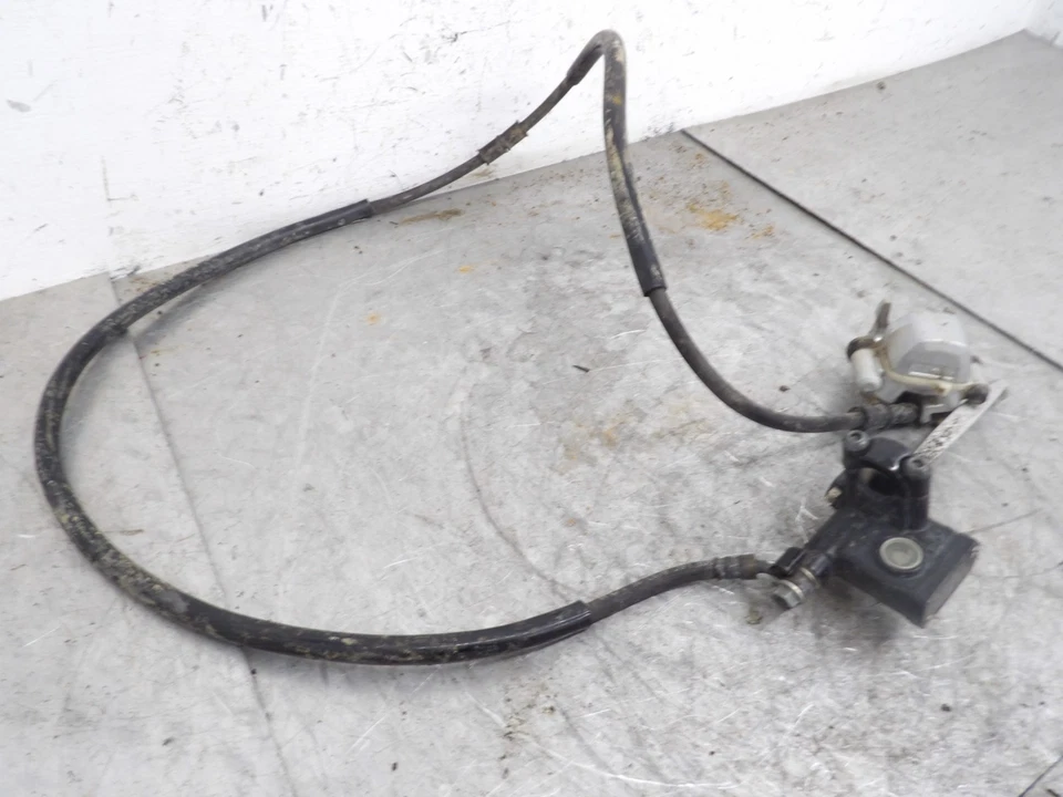 Conjunto de pinza de freno trasera Arctic Cat Utility DVX 90 2007. Foto 3 de 4