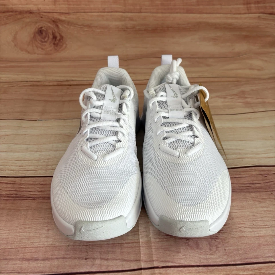 Nike MC Trainer 3 Womens Size 7.5 White Athletic Training Shoes FQ1830 100 New - Image 3 of 4