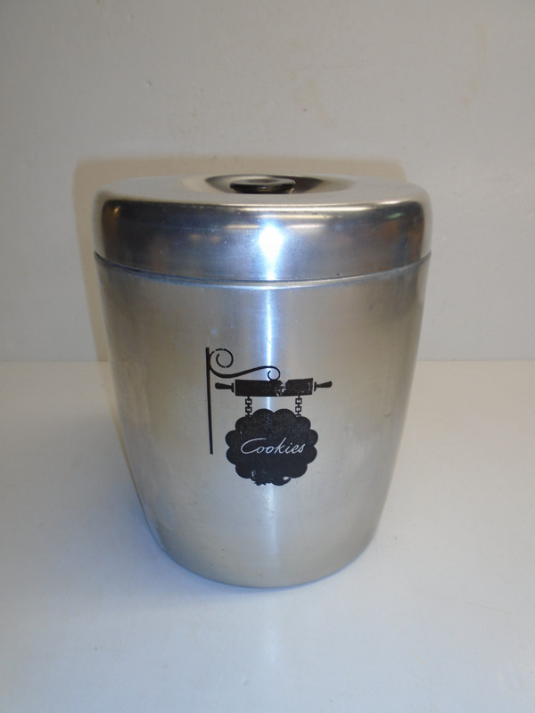 Vintage WEST BEND ALUMINUM COOKIE CANNISTER - ALL SILVER