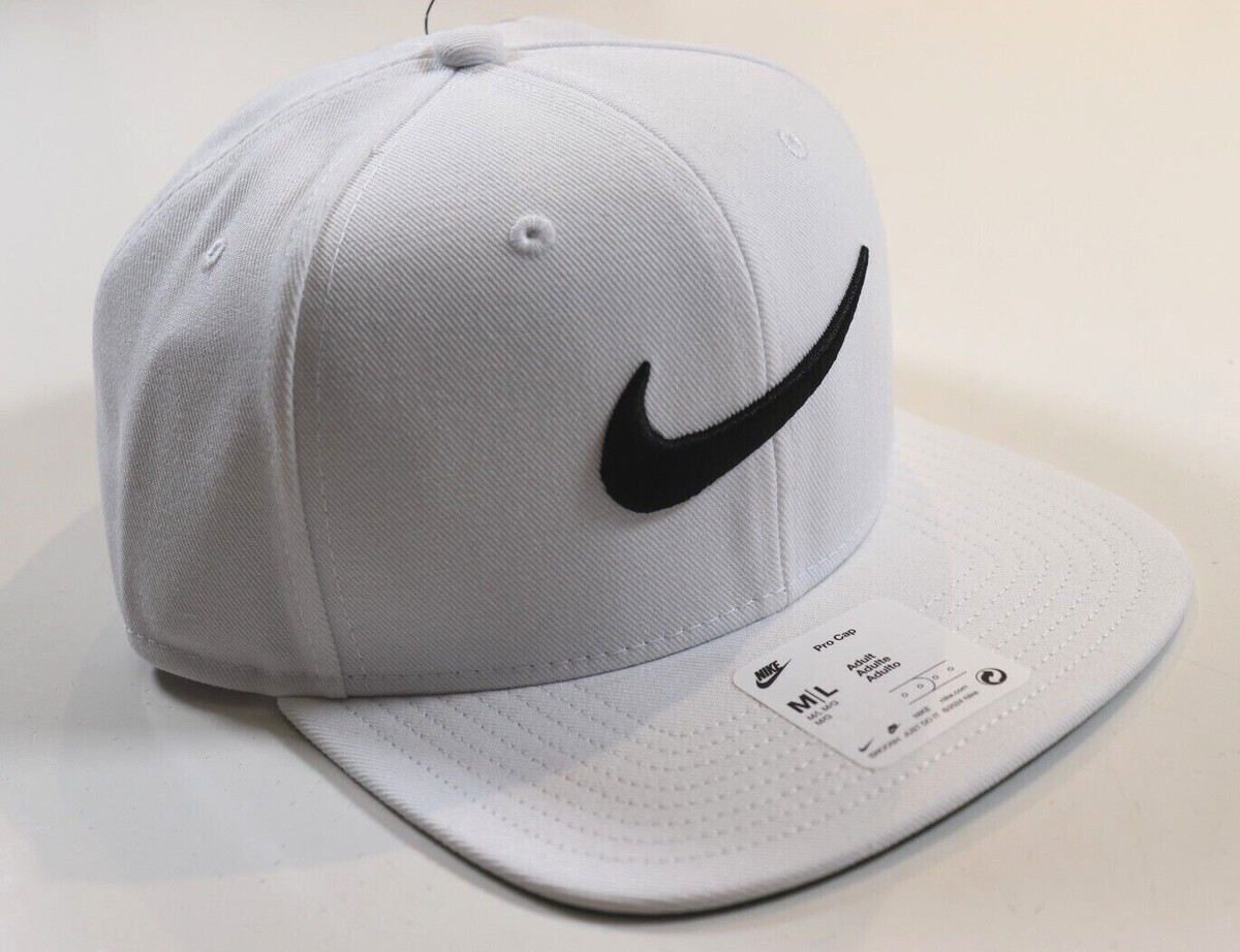NIKE SPORTSWEAR PRO SWOOSH SNAPBACK CAP HAT WHITE FV5522-100