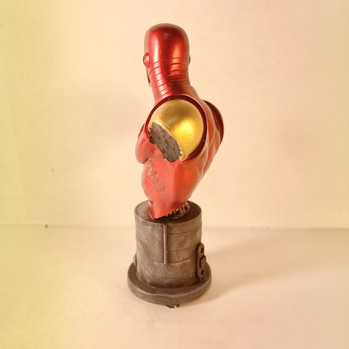 Buste Marvel Iron Man – Statuette Officielle 17x19x11 Cm – Super-héros En Résine