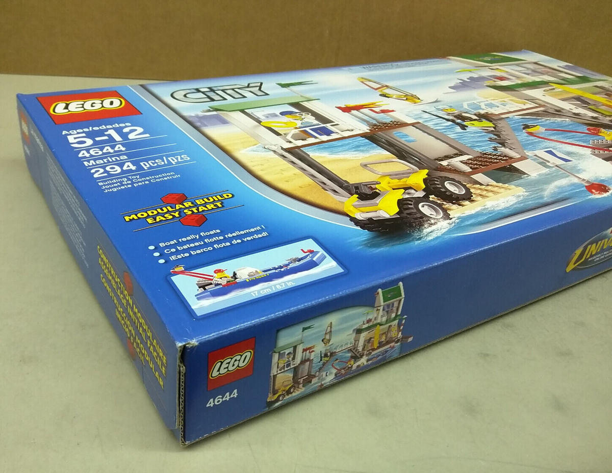 LEGO City 4644 Marina NEW! Boat Floats! Surf Shop Paradise Cafe