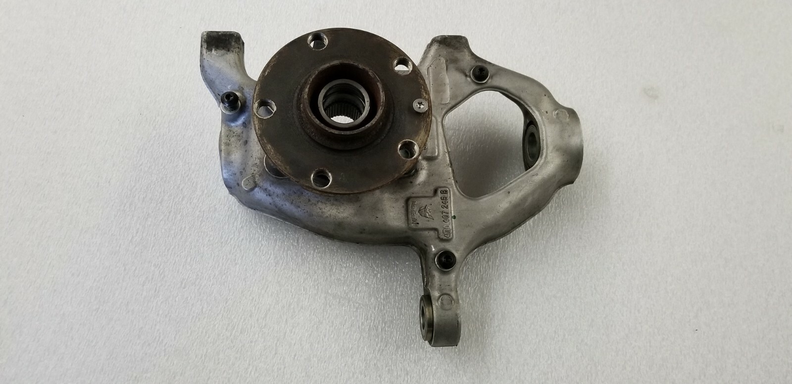 LAMBORGHINI HURACAN LP610 FRONT LEFT HUB CARRIER STEERING KNUCKLE W/ BEARING OEM