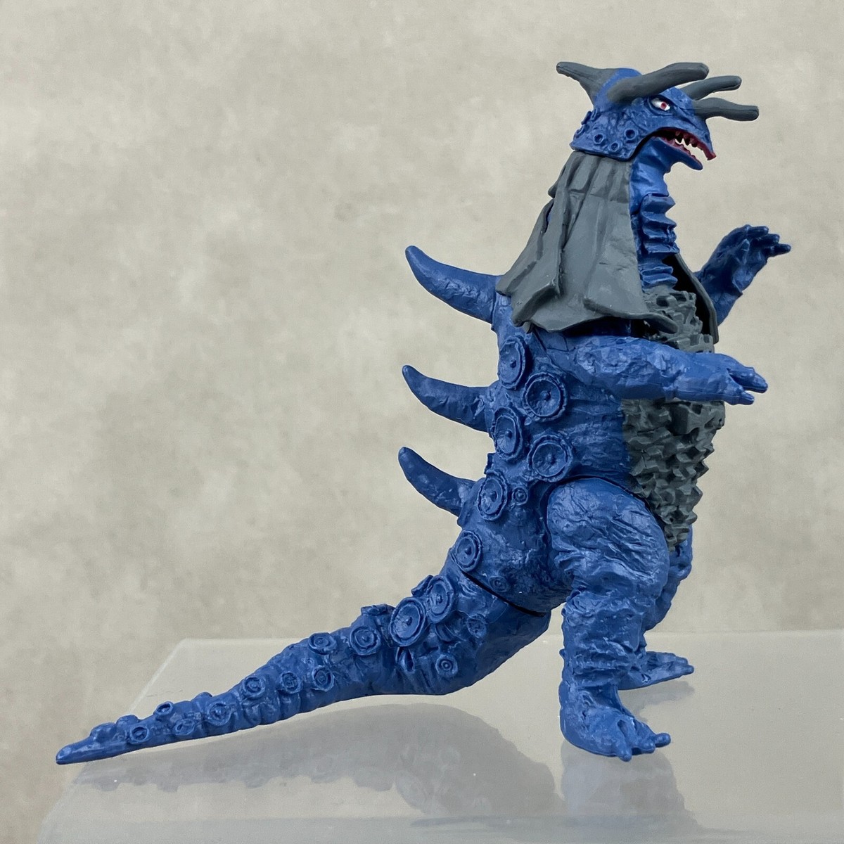 Bandai Ultraman Cosmo Liquid H.G.C.O.R.E HG High Grade Kaiju Anime