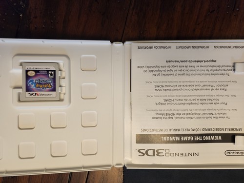 Pokemon Moon 3DS - Picture 2 of 2