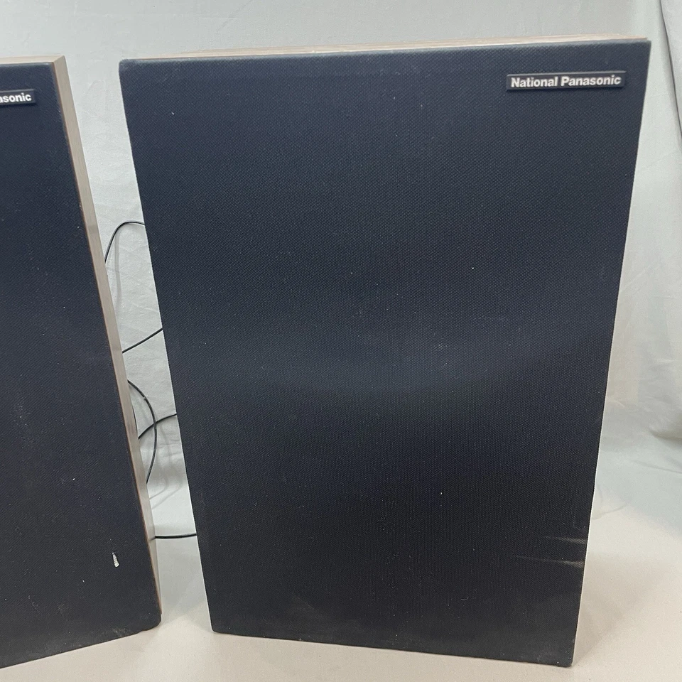 Altoparlanti da scaffale vintage National Panasonic SB-107L in legno testati funzionanti - Immagine 2 di 4